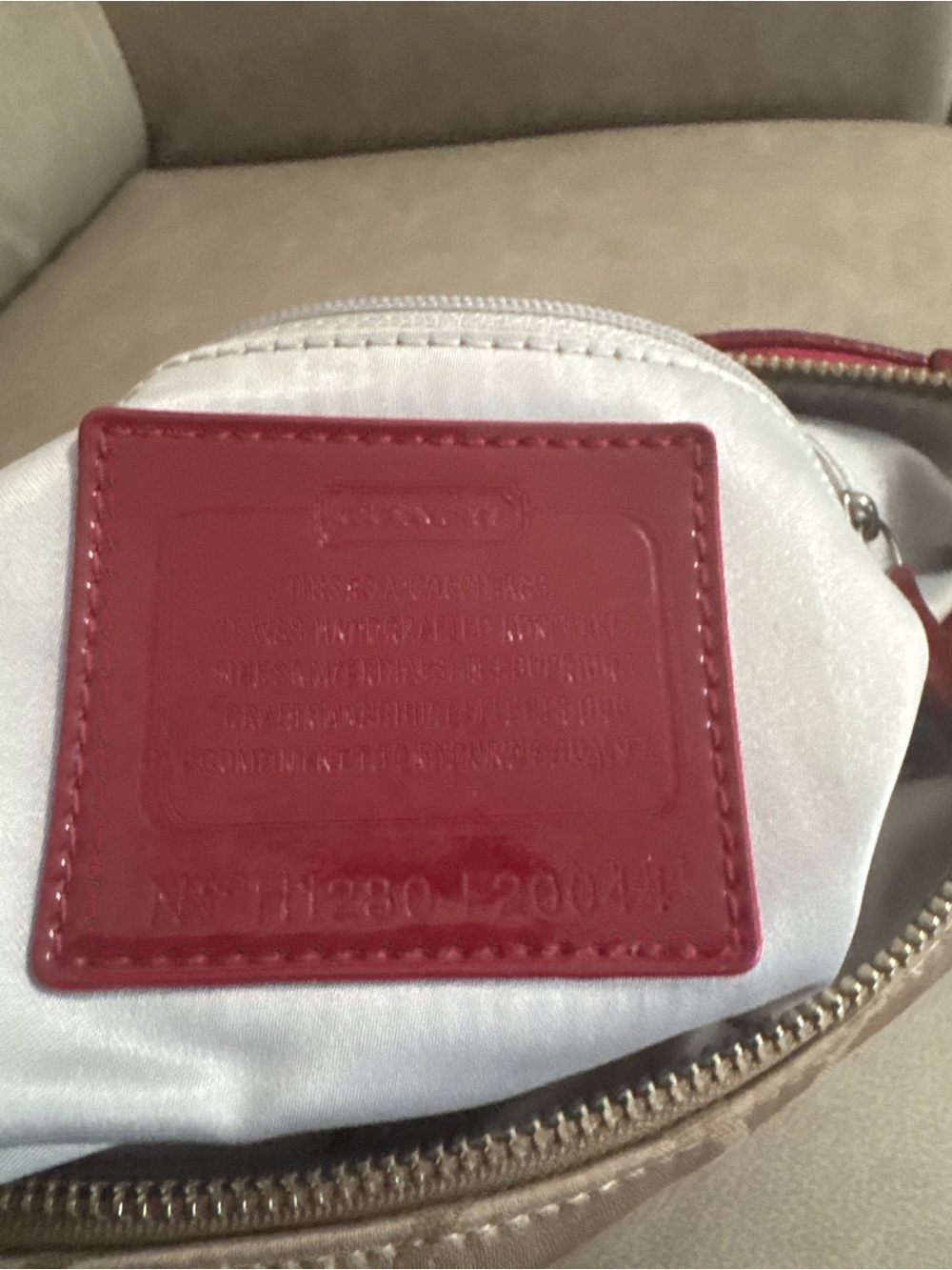 Coach Signature Khaki Pink Patent Crossbody Shoulder Bag Purse - Picture 4 of 7